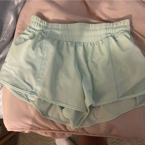 Lulu lemon 2.5’ seam shorts
